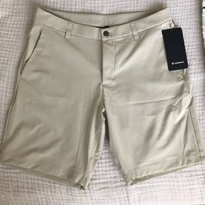 Men’s lululemon commission short